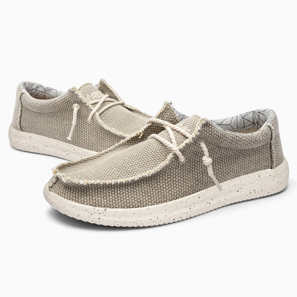 Mocassin Paris homme en toile kaki avec semelle souple mouchetée et lacets décoratifs pour un style décontracté
