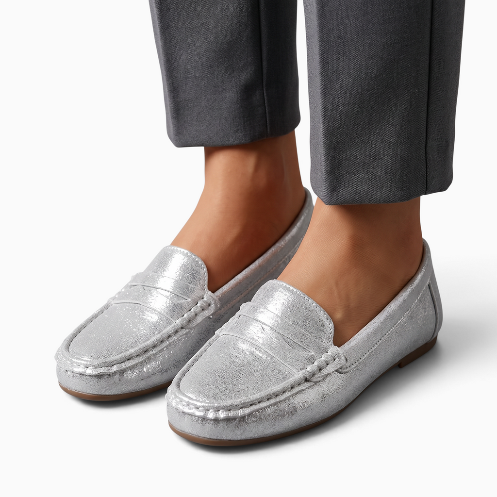 Mocassins Mocassin Paris pour femme en matière synthétique argentée brillante avec semelle plate et bout rond