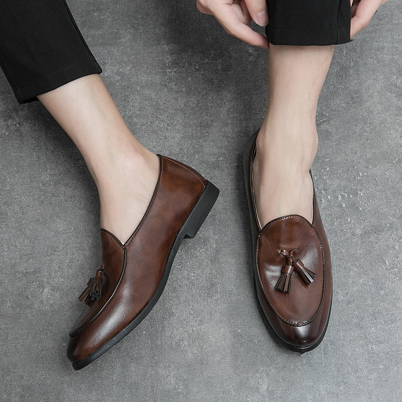 Mocassin Cuir Noir Verni à Gland Homme