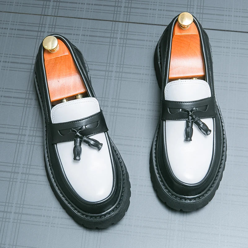 Mocassin à Glands Plateforme En Cuir Noir Brillant Pour Homme