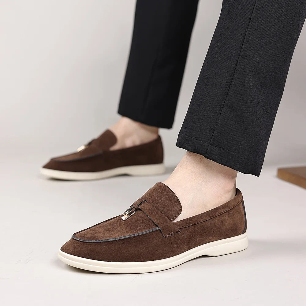 Mocassin En Daim Noir à Gland