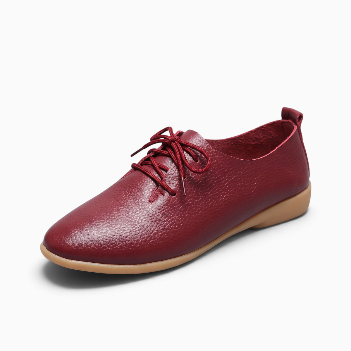 Mocassin Paris femme en cuir grainé rouge à bout pointu et lacets assortis avec semelle plate en caoutchouc beige