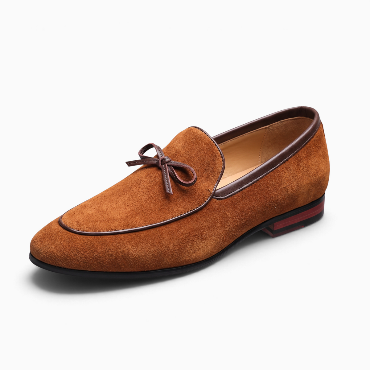 Mocassin homme Mocassin Paris en daim marron avec nœud décoratif et bordure contrastante pour tenue de cérémonie
